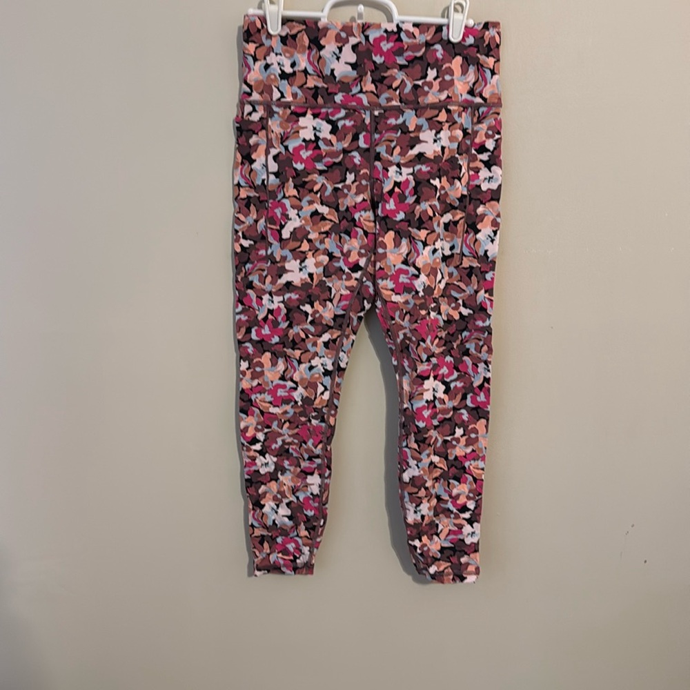 Transcend stash pocket crops